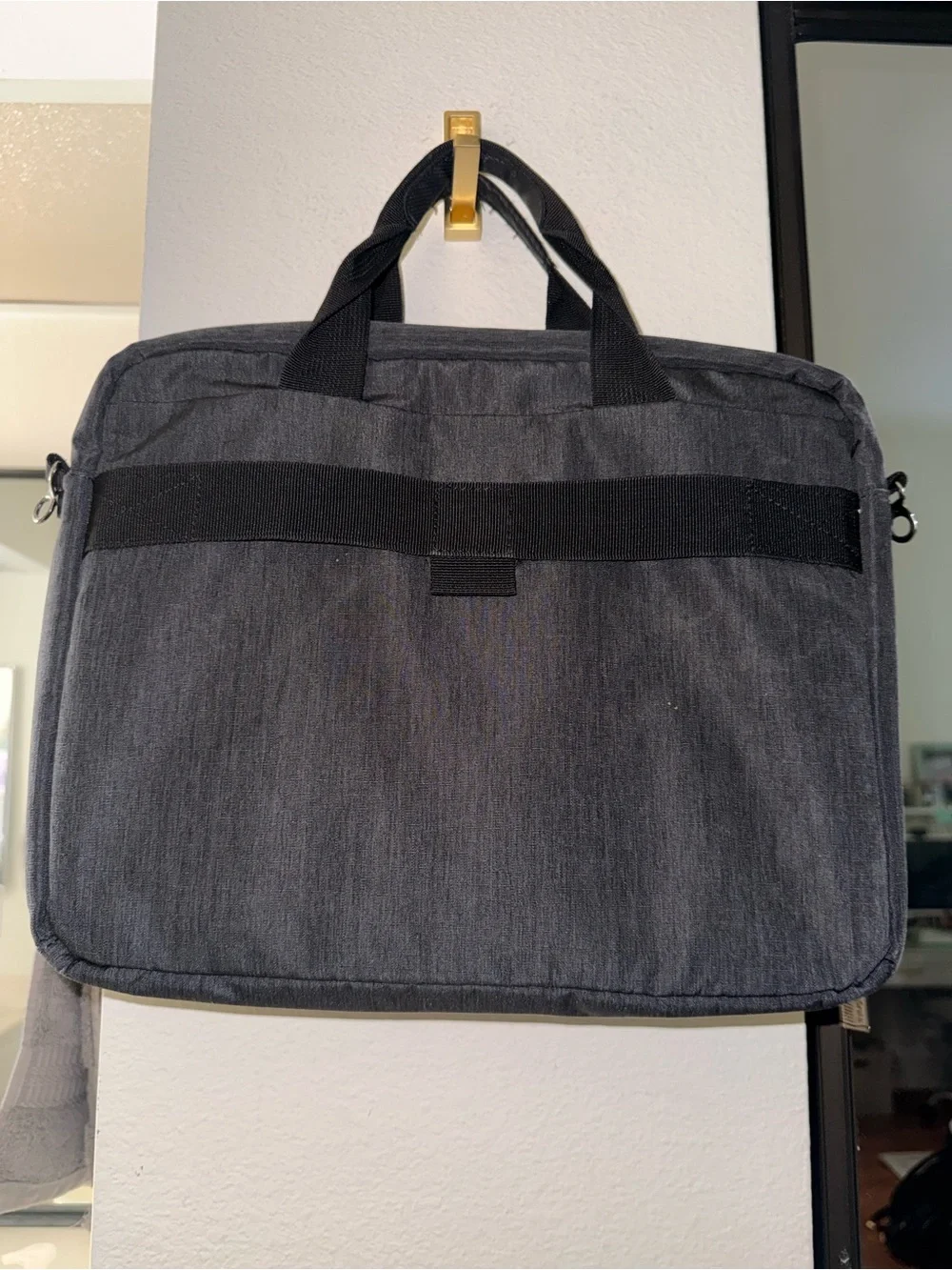 Samsonite Black Laptop Briefcase with Top Handles